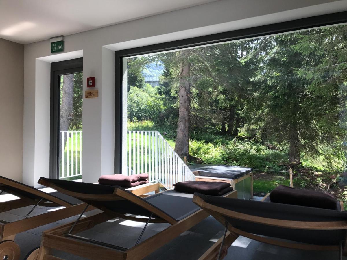 Berghotel Mettmen Schwanden  Buitenkant foto